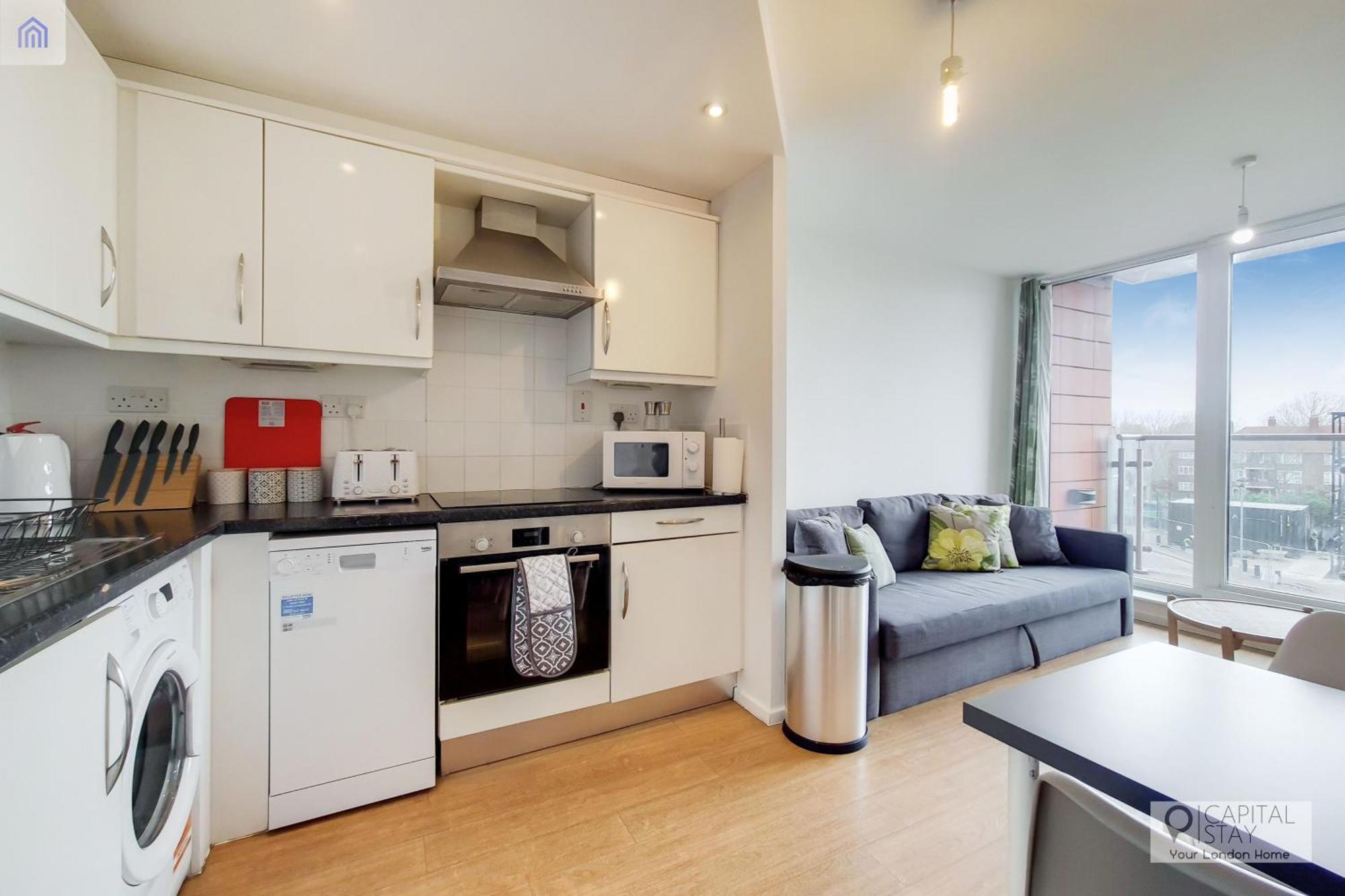 Fully Serviced Two Bed Apartment By Excel & O2 Лондон Екстериор снимка